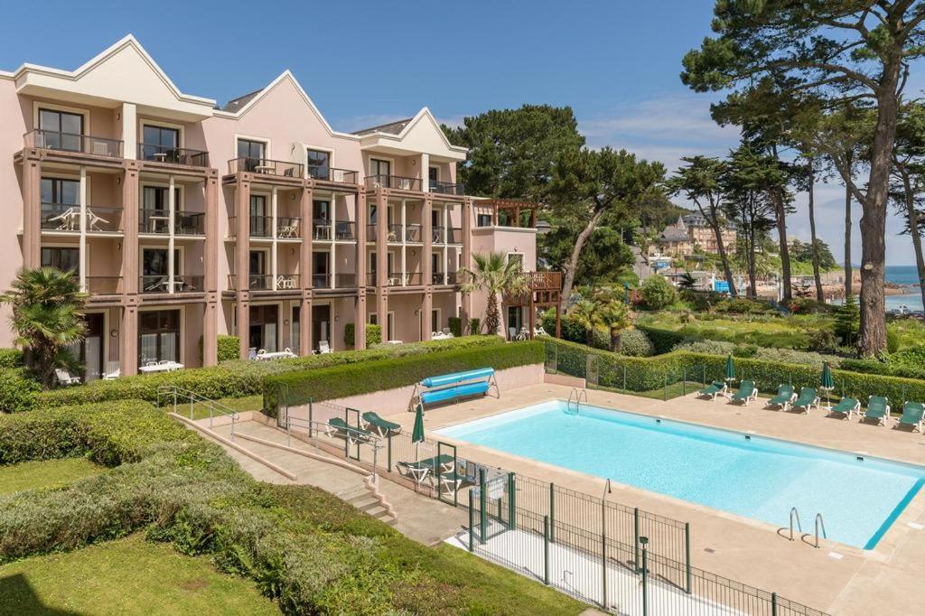 Appartement Plage De Trestraou 45M2 Perros-Guirec Exterior foto
